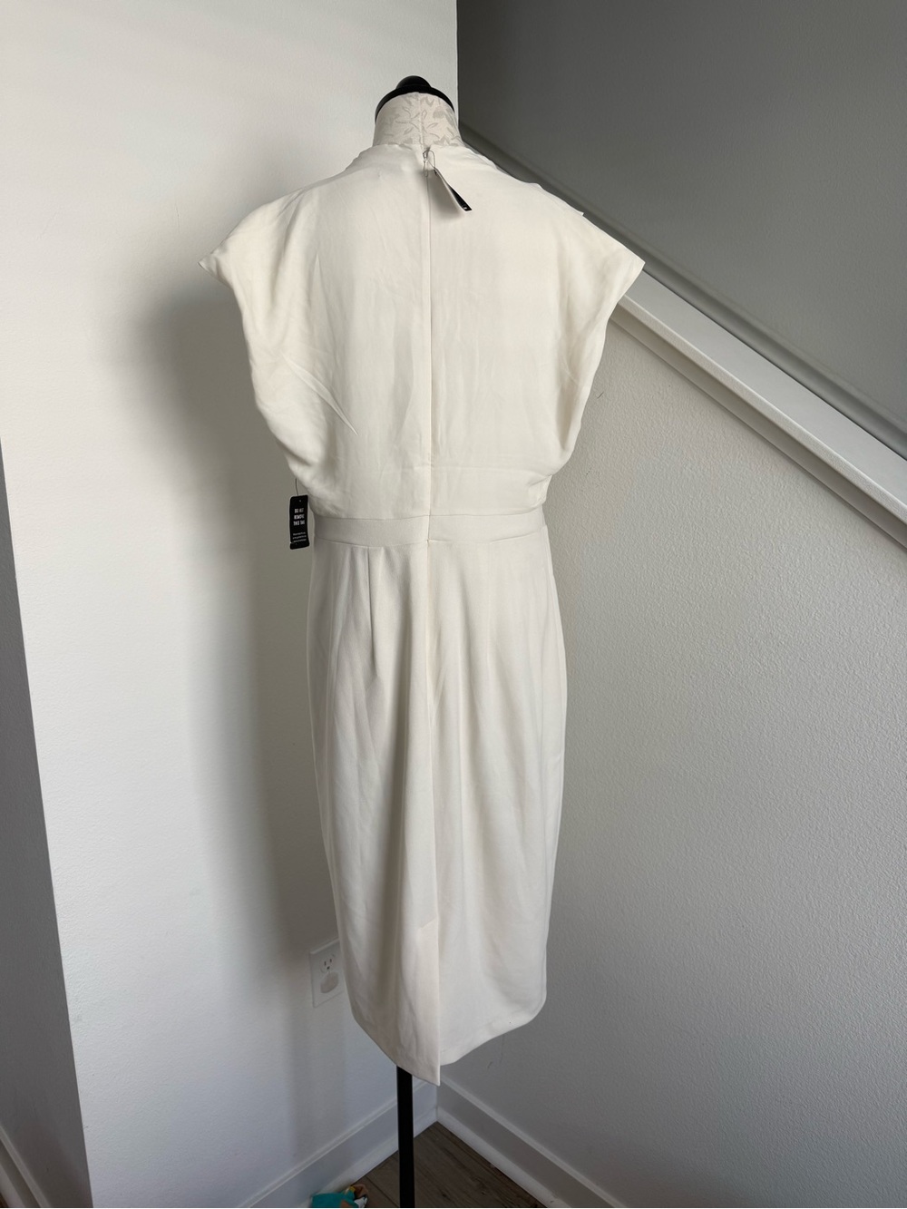 NWT Express White Mock Neck Midi Dress Size Large Bridal Party Spring Summer New - Picture 4 of 6
